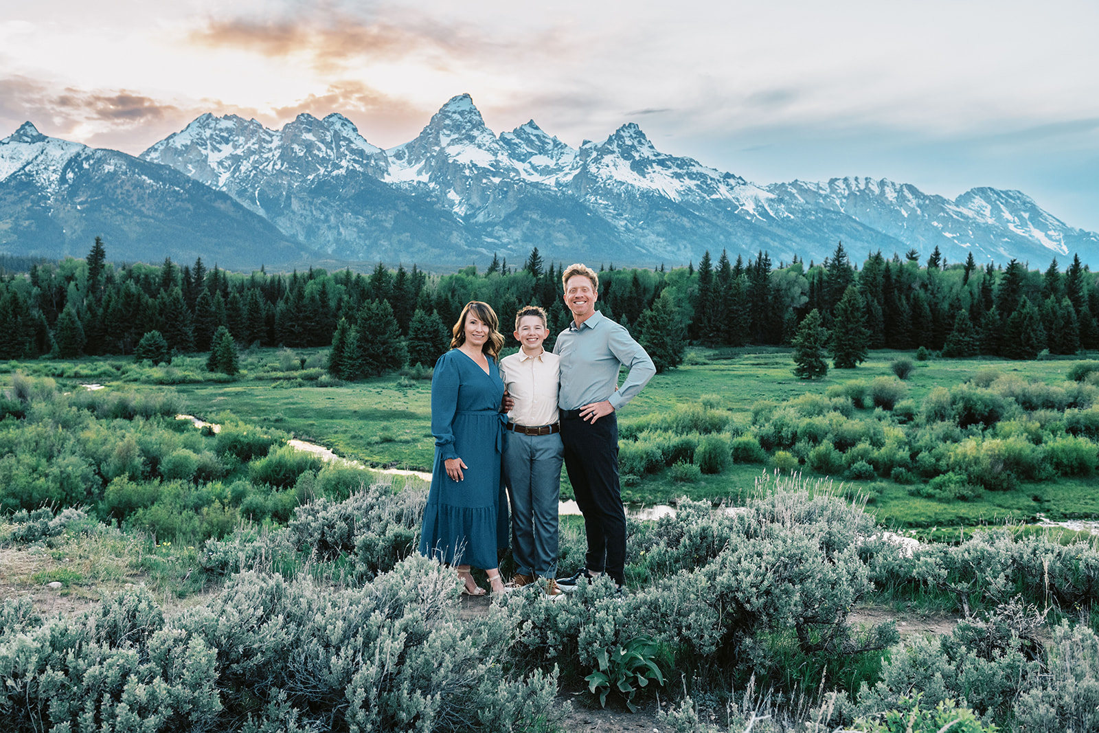 Jackson Hole sunset portraits of Daniels Family